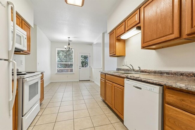 Building Photo - 133 N Kanaio Dr