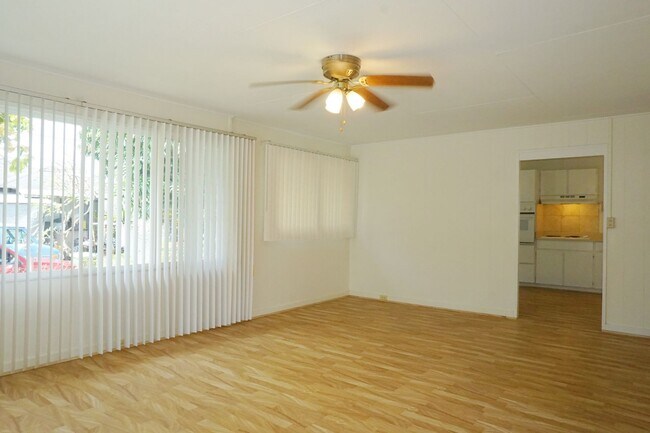 Building Photo - Pet Friendly Kailua House