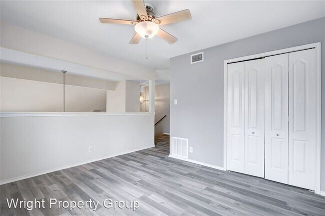 Building Photo - 6002 Woodway Pl