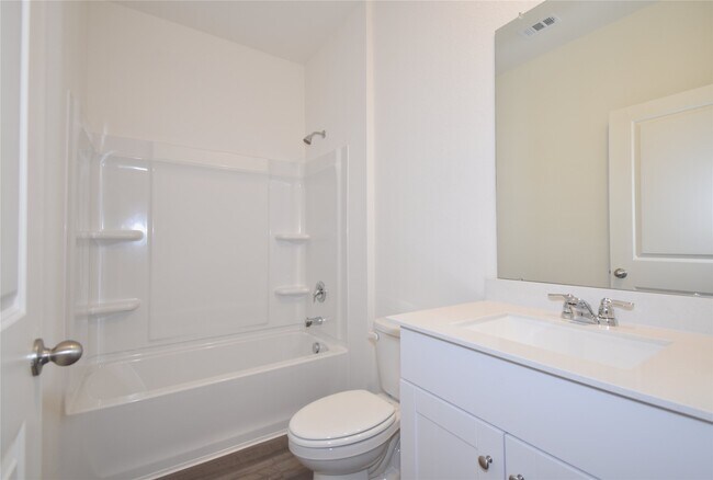 Building Photo - 15291 Abella Dr