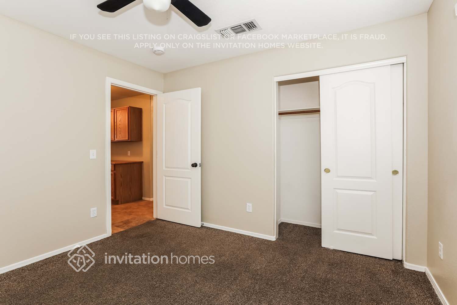 Building Photo - 4073 E Princeton Ave