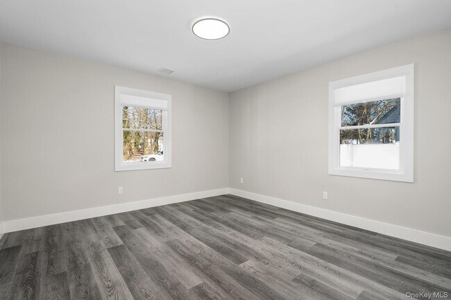 Building Photo - 25 Lorraine Ct