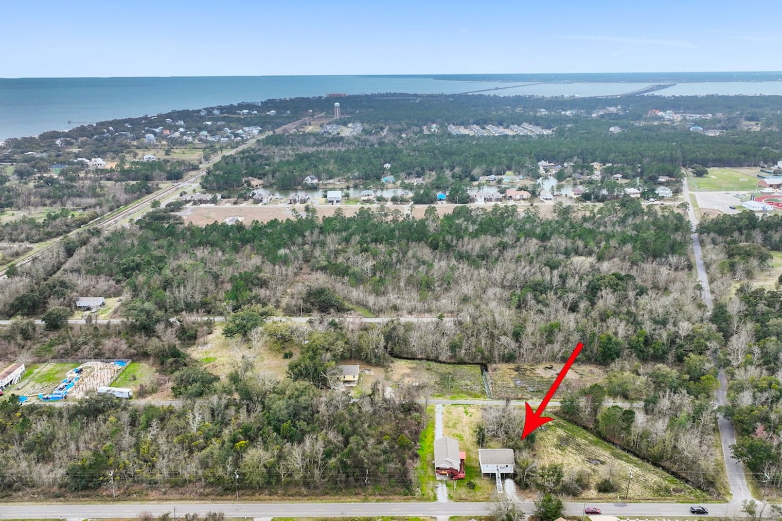 Building Photo - 343 Henderson Ave