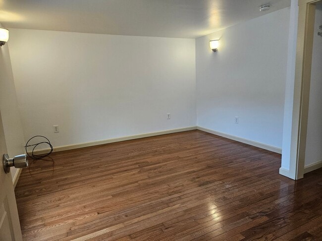 Building Photo - 798RUNVILLER