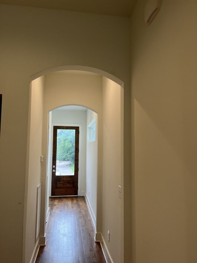 Building Photo - "Charming 4-Bedroom Nashville Oasis with E...