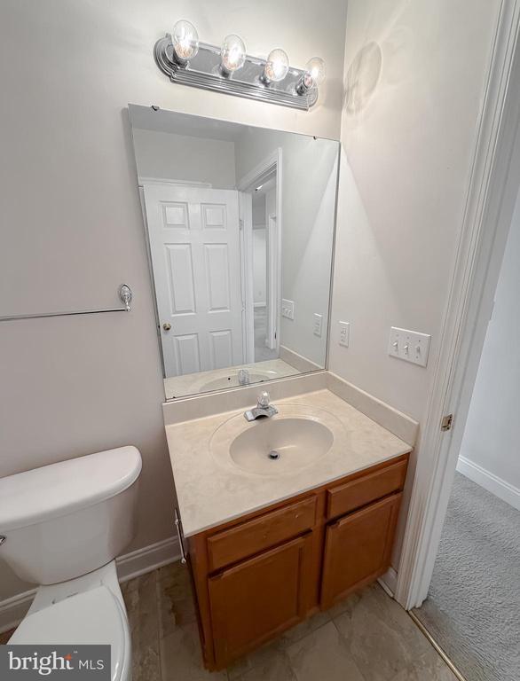 Building Photo - 46231 Sylvan Ct