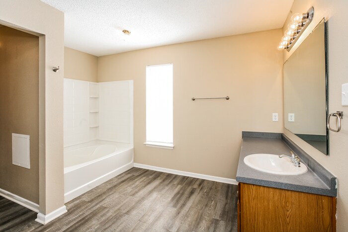 Building Photo - 6367 Eastern Range Rd