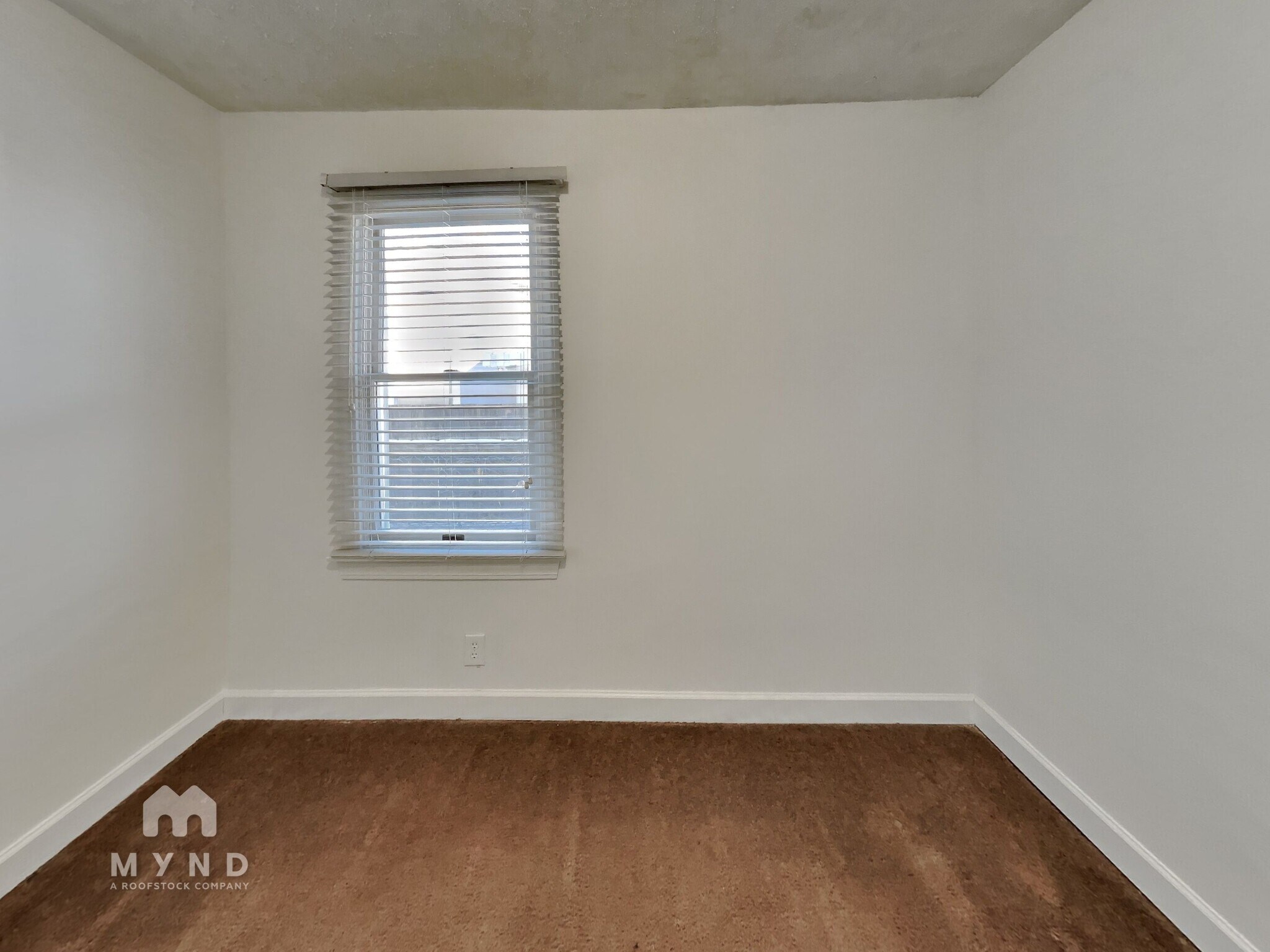 Building Photo - 2021 N Drexel Ave