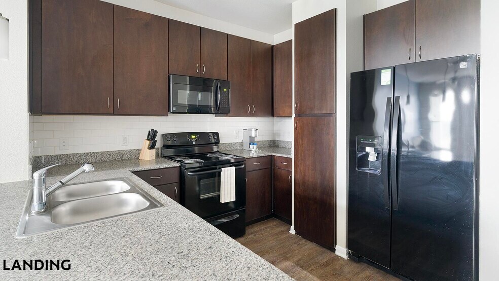 Building Photo - 14580 Crosby Fwy