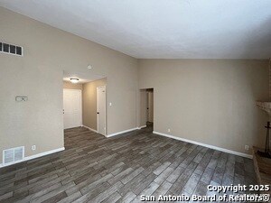 Building Photo - 6522 Ridge Willow Dr