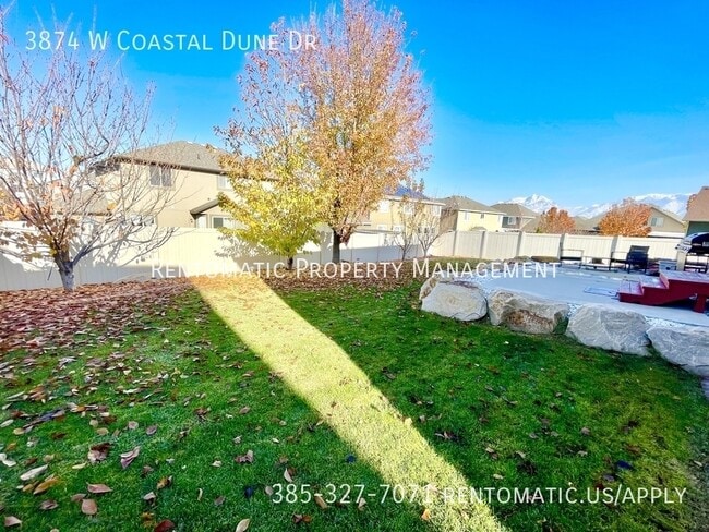 Building Photo - 3874 Coastal Dune Dr