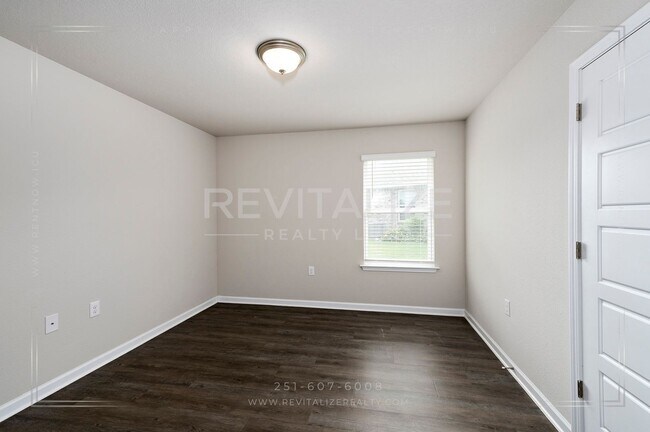 Building Photo - 8072 Irwin Loop