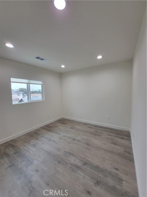 Building Photo - 20612 Raymond Ave