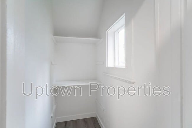 Building Photo - 135 NE Jackson St