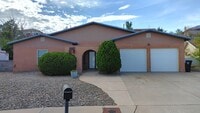 Building Photo - Appealing 3 Bedroom, 2 Bath Home In The NW...