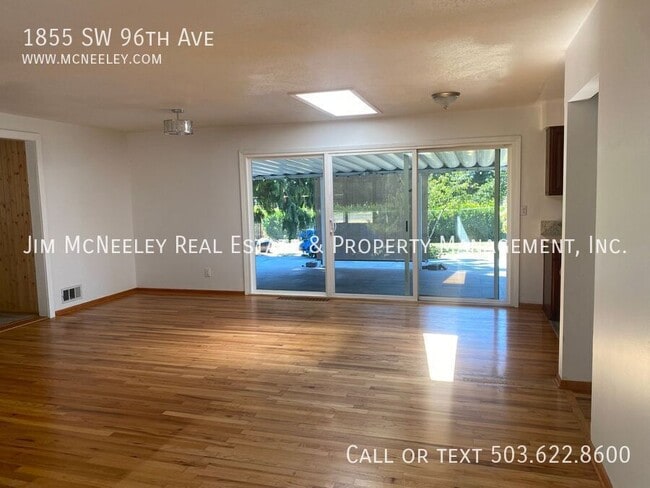 Building Photo - 1855 SW 96th Ave