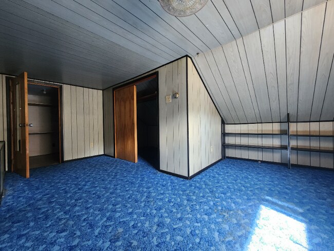 Building Photo - 205 Indiana Rd