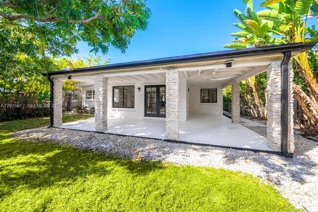 Building Photo - 7525 Adventure Ave