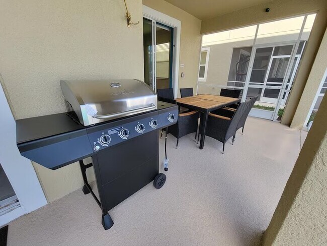 Building Photo - 1151 Kingsbarn St