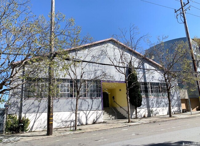 Building Photo - 801 Minnesota St