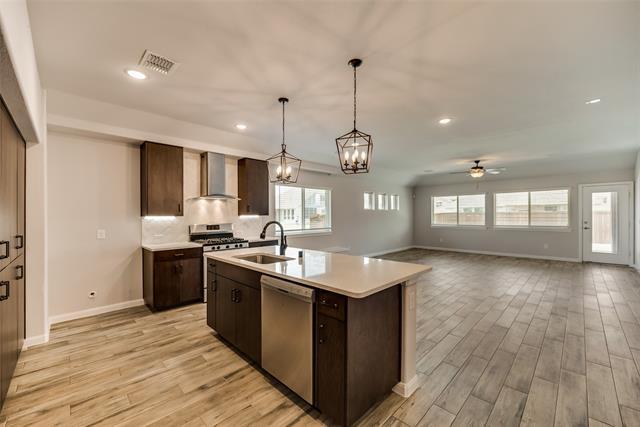 Building Photo - 1605 Pleasant Knoll Trl