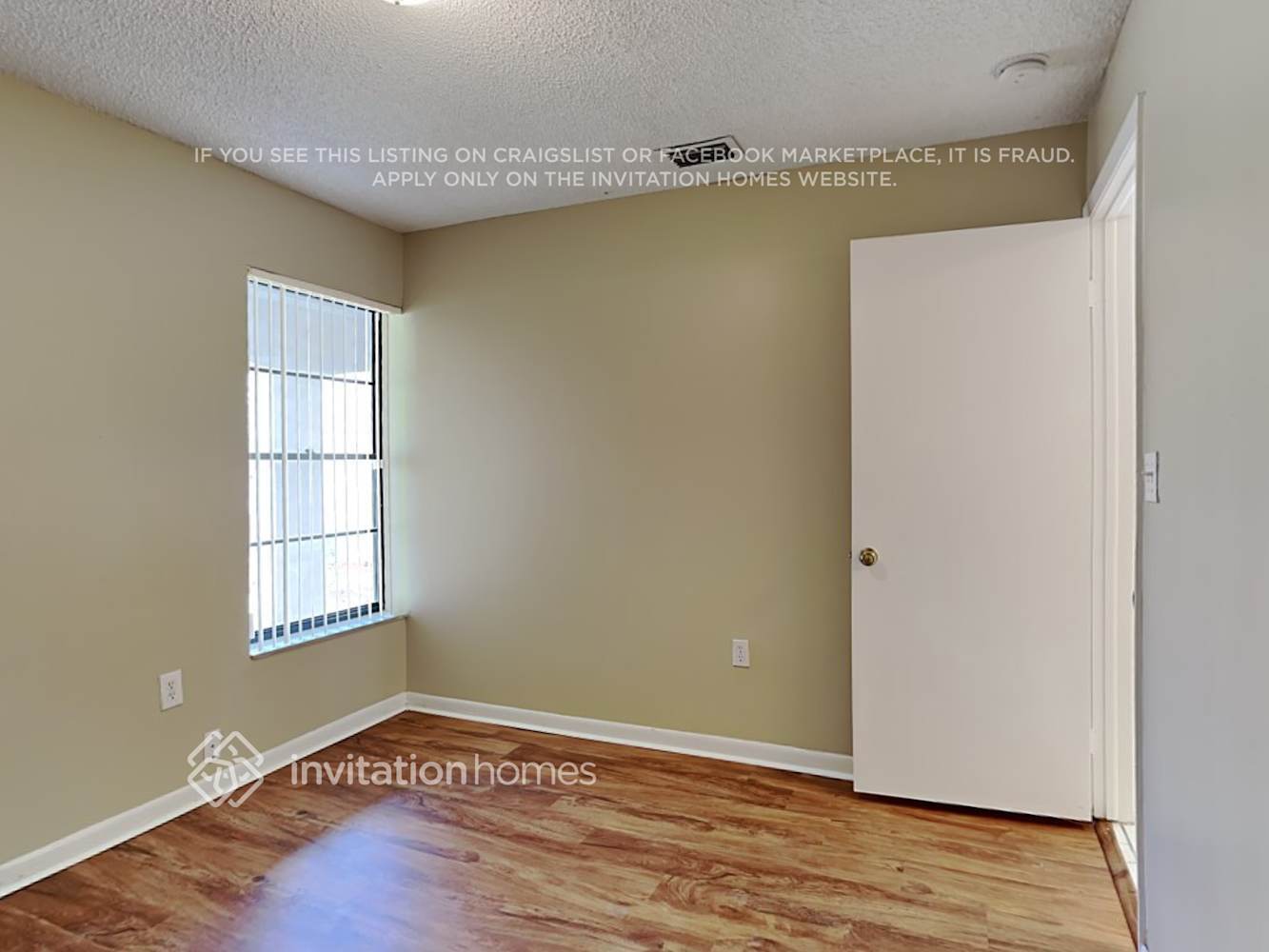 Building Photo - 18922 NW 80th Ct