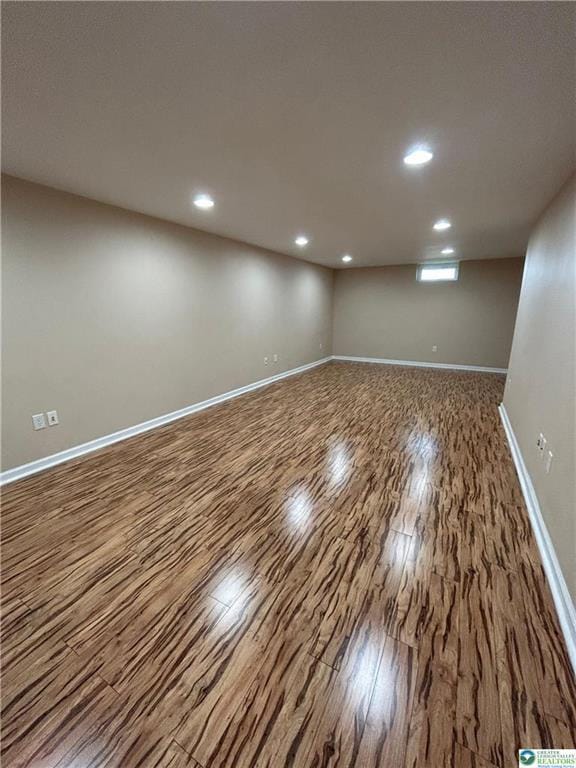 Building Photo - 2490 Chestnut Ln