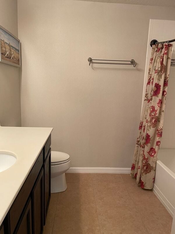 Building Photo - 2609 Amati Dr