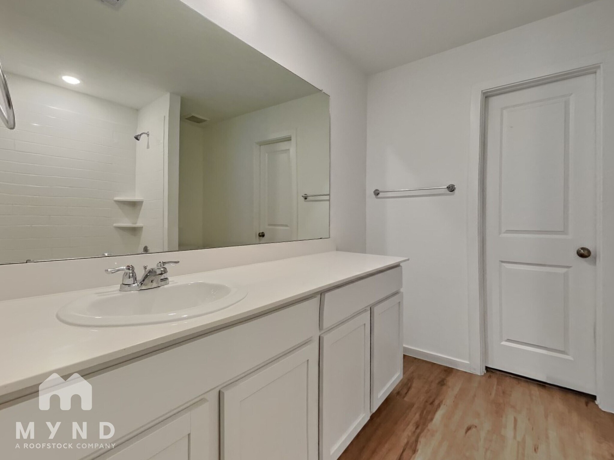 Building Photo - 21645 Balzola Ln