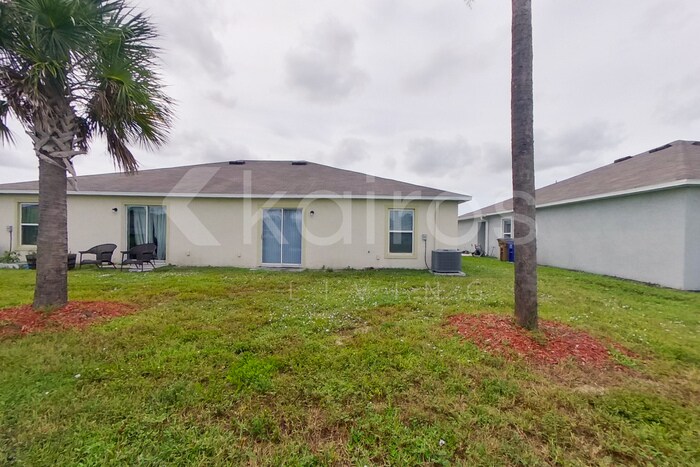 Building Photo - 18318 Gibraltar Ln