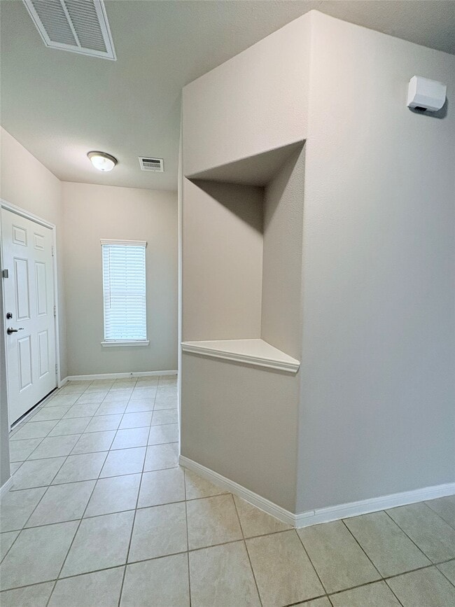 Building Photo - 6409 Hollock Meadows Ln