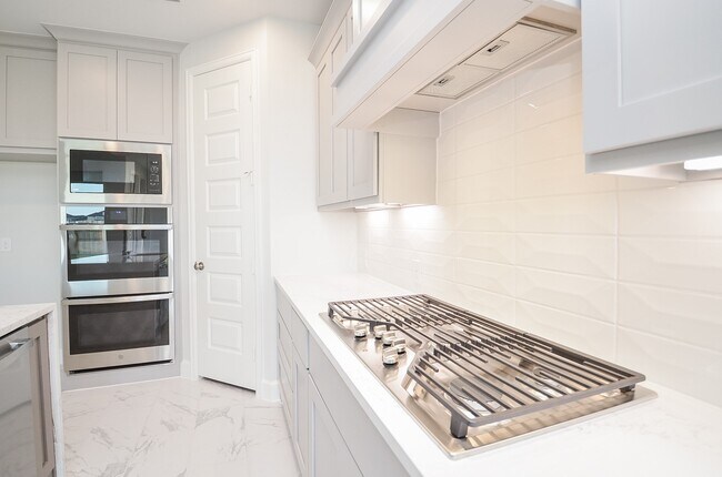 Building Photo - 25107 Wilderness Hvn Ln