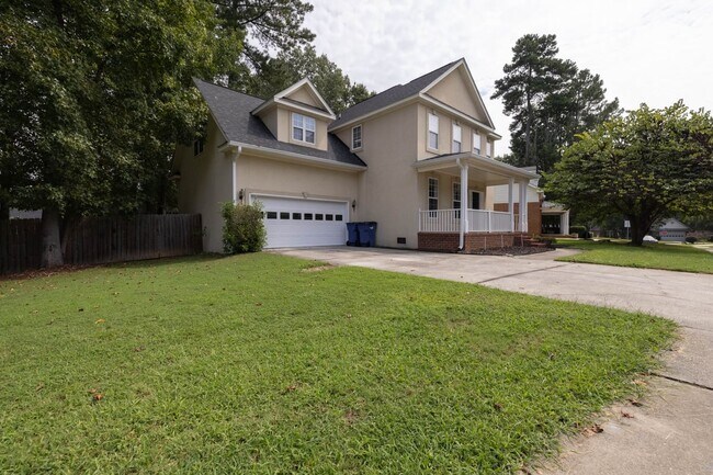 Building Photo - 4525 Glastonbury Dr