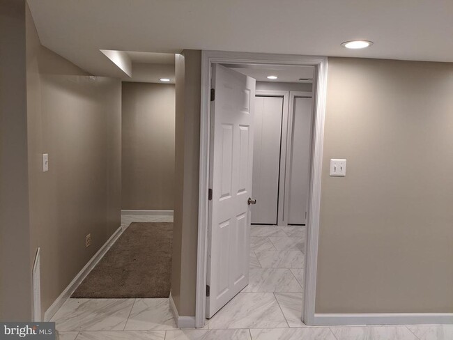 Building Photo - 4104 Swiss Stone Dr
