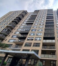 Building Photo - 201 St Pauls Ave