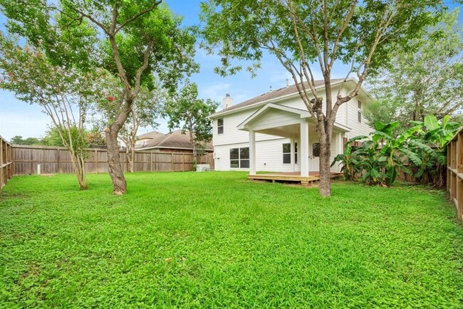 Building Photo - 20231 Mammoth Falls Dr