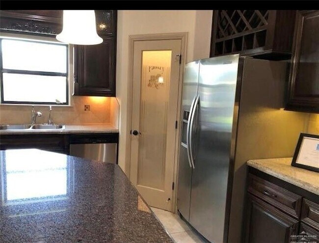 Building Photo - 35 Fairmont Ave