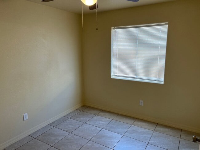 Building Photo - Two Bedroom San Luis Home with Fenced Back Yard