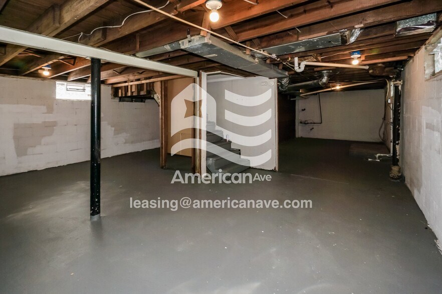 Building Photo - 4402 Asbury Dr