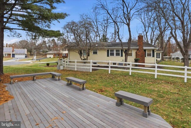 Building Photo - 14017 Broomall Ln