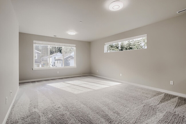 Building Photo - 8516 SW Hamilton Ter