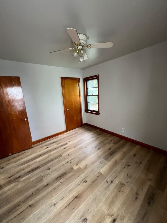 Building Photo - 5223 N 58th St
