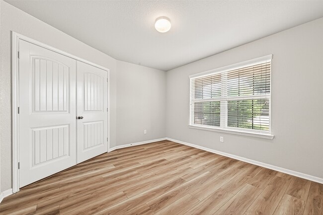 Building Photo - 3326 McDonough Way