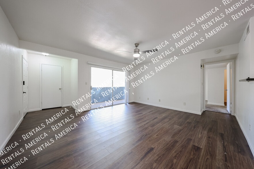 Building Photo - 4608 W Maryland Ave