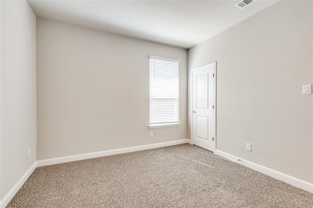 Building Photo - 1036 Kirkham Wy
