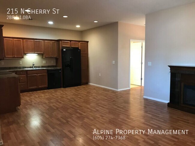 Building Photo - 2 Bedroom Townhome for rent in Lennox, SD!!