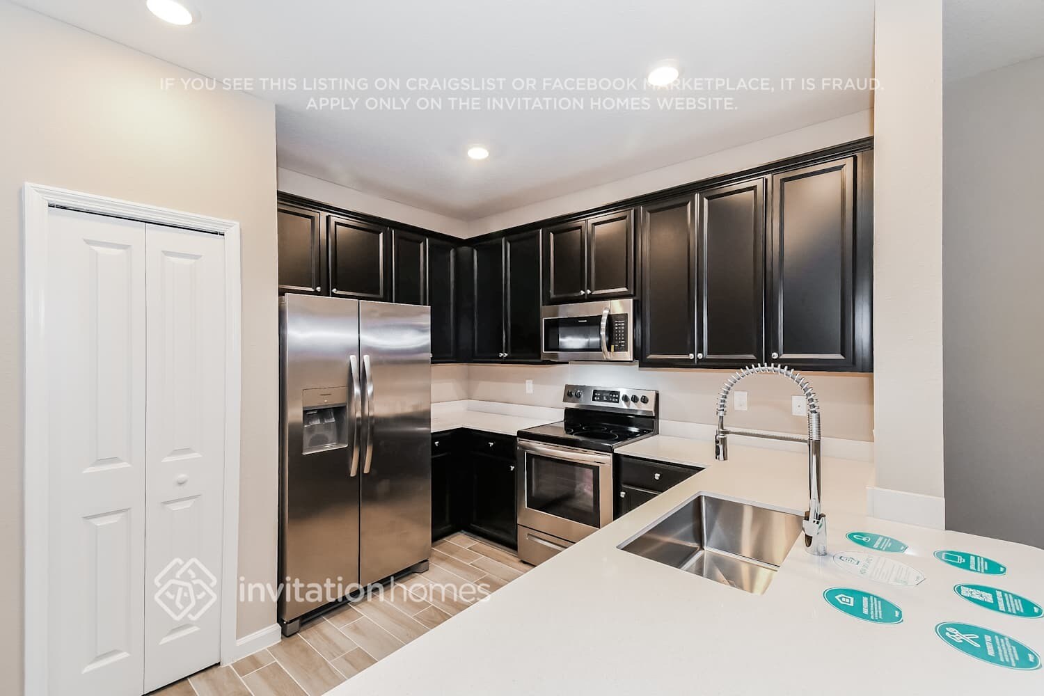 Building Photo - 612 Cherry Ridge Dr