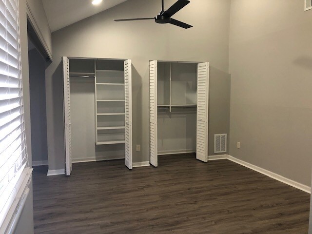 Master bedroom - 614 Bay Tree Ct