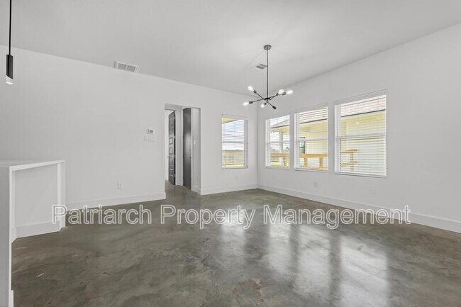 Building Photo - 3001 Alpha Wolf Ct