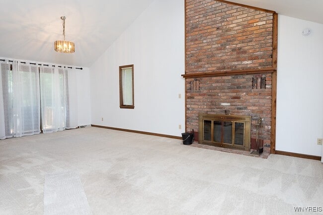 Building Photo - 265 Depew Ave